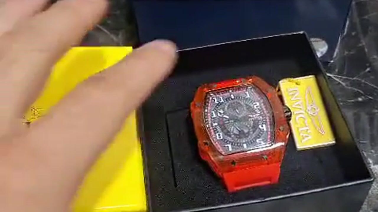 Reloj Invicta para hombre cuarzo (48720) - 48.5 mm - 3
