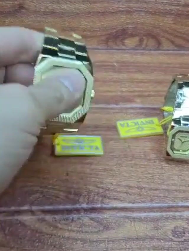 Reloj Invicta cuadro 49866